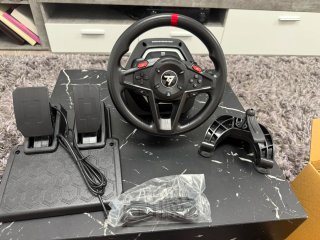 Volante Thrustmaster para PS 4-5
