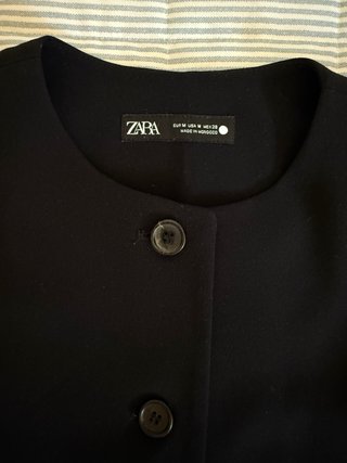 Chaleco negro Zara talla M