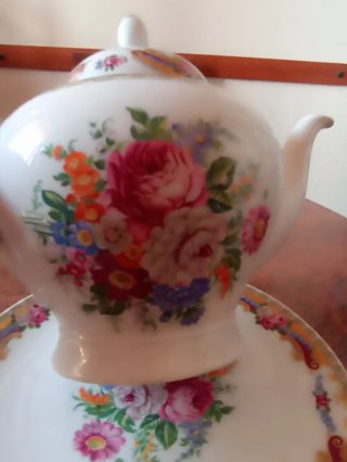 Teiera vintage Limoges con piatto