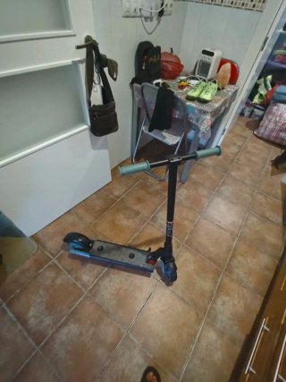 Patinete eléctrico infantil
