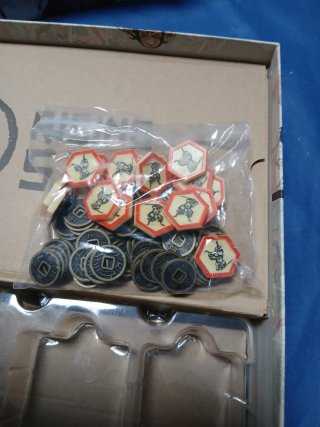 Rising Sun Kickstarter tradumaquetado