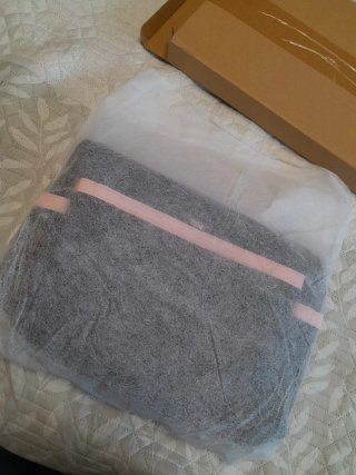 Mochila JINGPIN Negra y Rosa