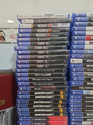 Lote Juegos PS4 y PS5: Elden Ring, God of War, ecc.
