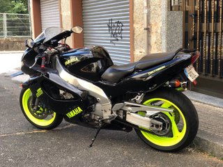 Yamaha YZF 1000R Thunderace