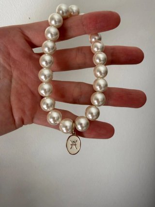 Pulsera perlas grandes dije Piscis Avon
