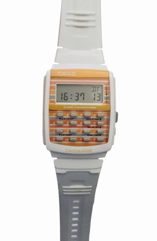 Reloj Casio Calculadora Blanco y Naranja