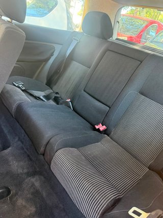 Volkswagen Golf 2003
