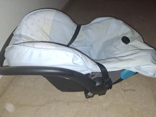 Silla de coche bebé 0+ y funda azul