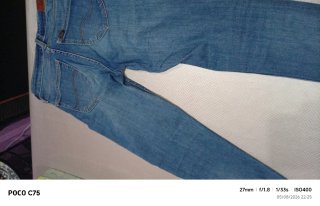 Ropa de mujer y hombre multicolor