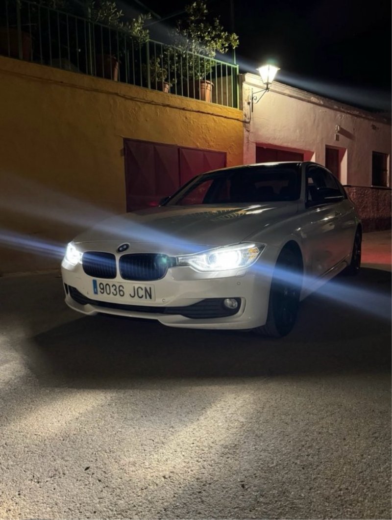 BMW Serie 3 2015 - foto 1
