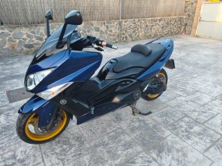 Yamaha TMAX ABS Maxi Scooter Azul Oscuro