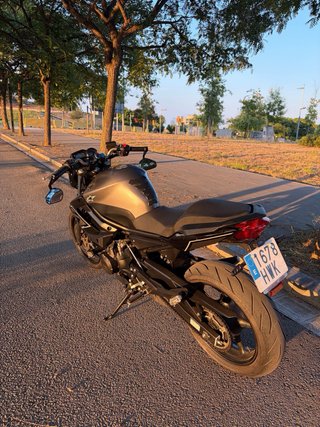 Yamaha XJ6 Limitada 28.000km