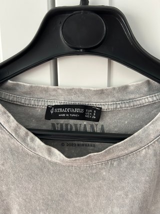 Camiseta Nirvana Gris