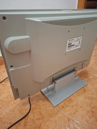 Televisor/Monitor LCD Tecnimagen 20" + regalo
