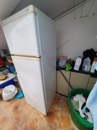 Nevera Teka con congelador superior