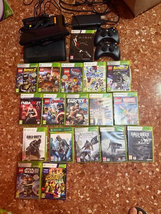 Xbox 360 Kinect + Juego Kinect Adventures