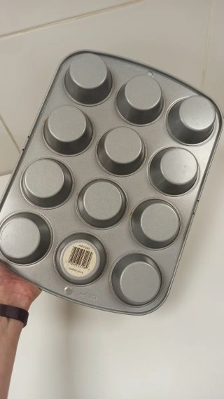 Molde 12 cupcakes/magdalenas metal