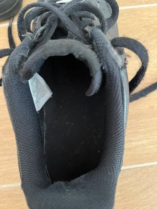 Nike Air Force 1 Negras