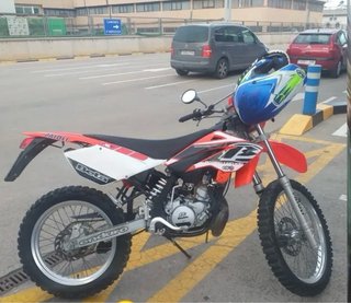 Beta Enduro 49cc Roja y Blanca