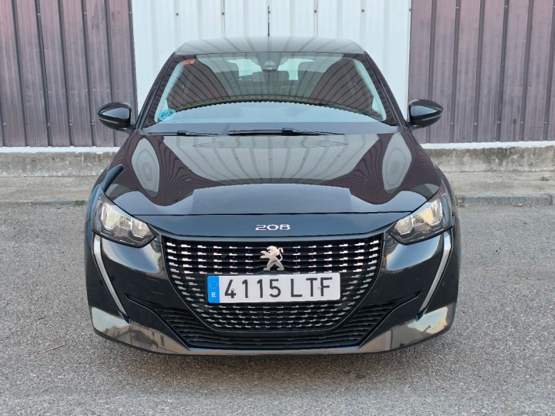 Peugeot 208 2021