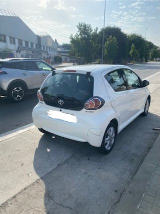 Toyota Aygo 1.0 VVT-i City 68 CV · 5 puertas