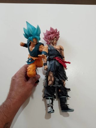 Figuras dragón ball Goku super Saiyan rosé y blue