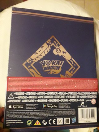 Yo-kai Watch Medallium Collection Book 2