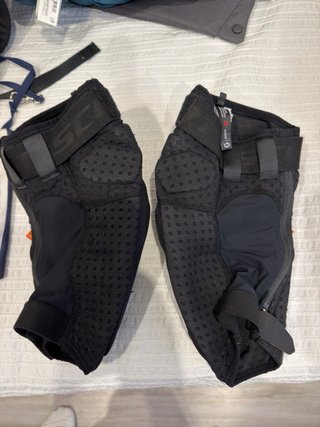 Rodilleras Scott D3O Negras