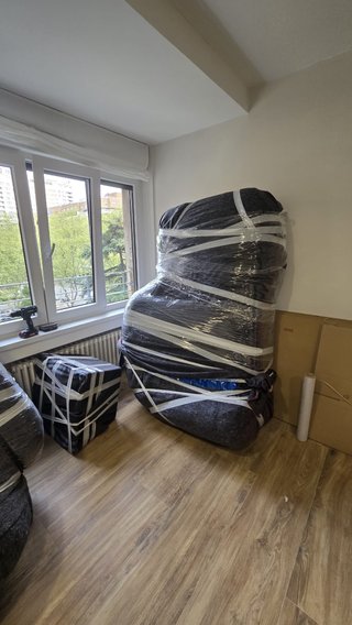 Transportes y mudanzas
