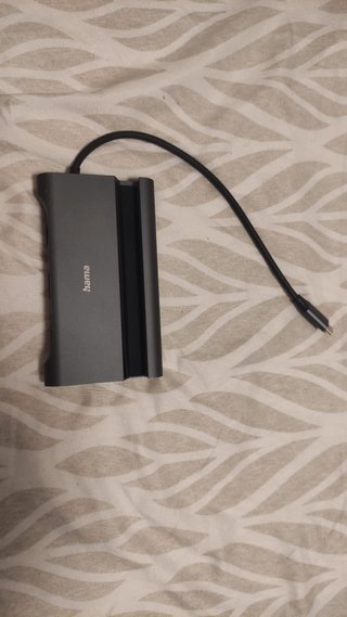 Adaptador Hama USB-C Multipuerto + Stand
