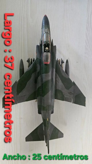 Maqueta Avión F-4E PHANTOM