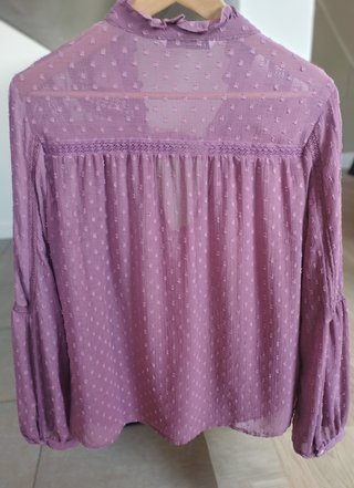 Blusa Zara Plumeti Malva Talla L
