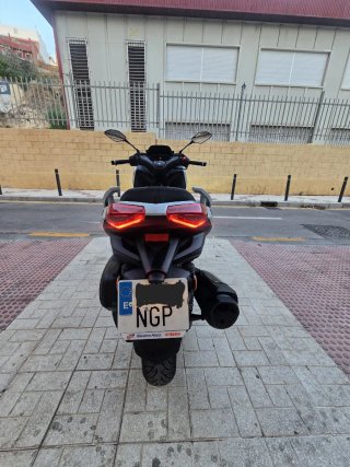 Yamaha X-Max 300 Maxi-Scooter