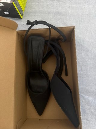 Zapatos de tacón negros