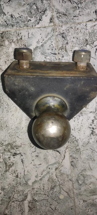 Bola de enganche para remolque LOBATO