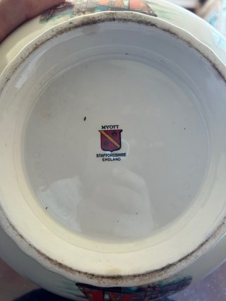 Sopera porcelana inglesa motivos marineros