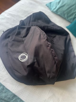2 Capotas Bugaboo Negra y Verde