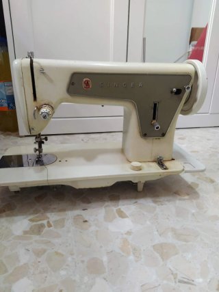 Máquina de coser Singer vintage
