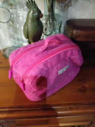 Neceser rosa de tela