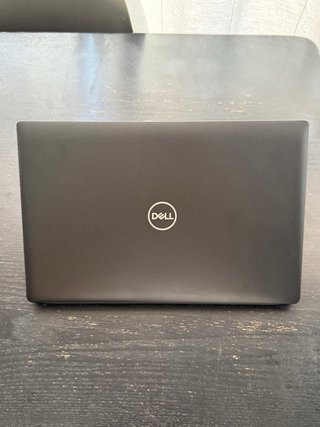 Dell Latitude 3301 Portátil