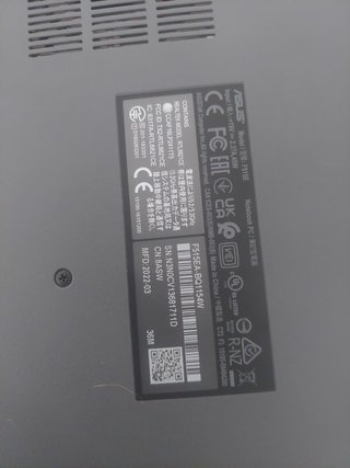 Portátil ASUS Plata