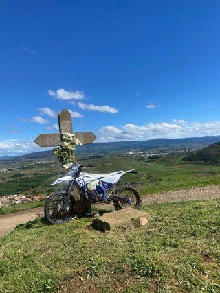 HUSQVARNA te250 i