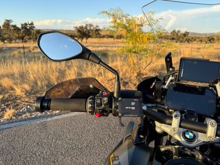 BMW R 1250GS. FULL EXTRAS. TODAS REVISIONES en BMW