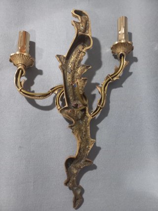 Candelabro de bronce estilo barroco
