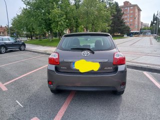 Toyota Auris 2010