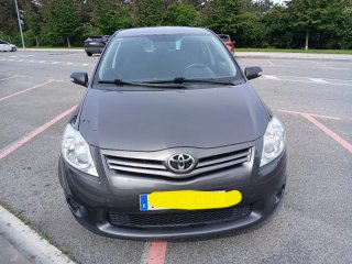 Toyota Auris 2010