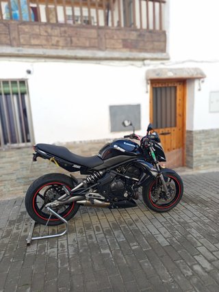 kawasaki ER-6N 2011