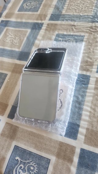 Samsung Flip 5 Reacondicionado Negro