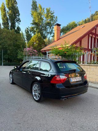 BMW Serie 3 320D E91