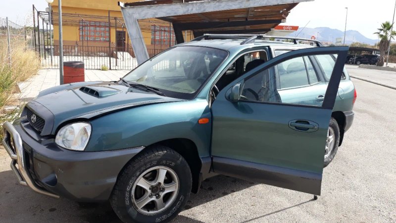 Hyundai Santa Fe 2001 - foto 1